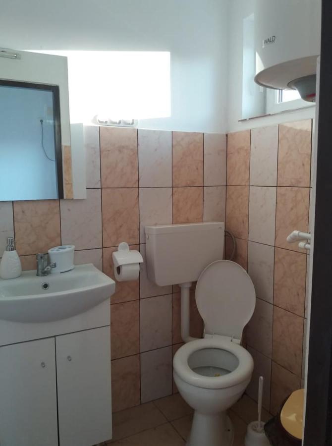 Cazare Eforie Nord, Plaja Acapulco, Garsoniere Four Studios, Bucatarie Comuna, Baie Proprie, Etaj 4, Fara Lift Eksteriør billede