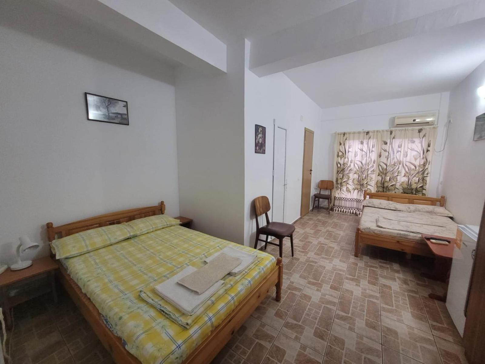 Cazare Eforie Nord, Plaja Acapulco, Garsoniere Four Studios, Bucatarie Comuna, Baie Proprie, Etaj 4, Fara Lift Eksteriør billede