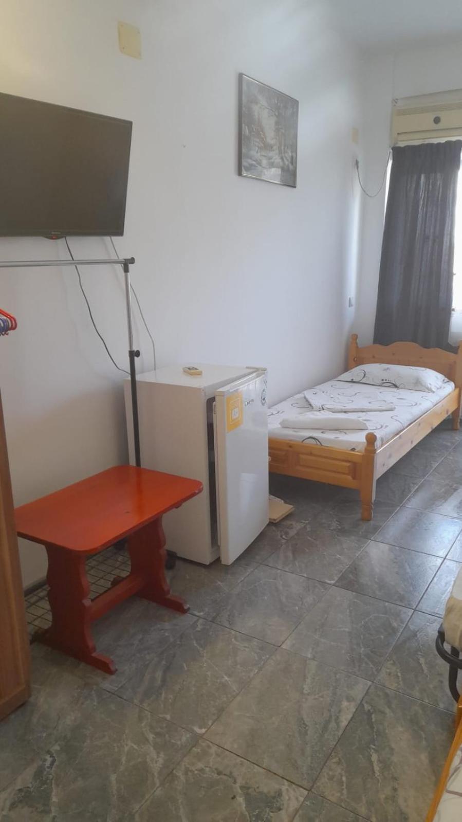 Cazare Eforie Nord, Plaja Acapulco, Garsoniere Four Studios, Bucatarie Comuna, Baie Proprie, Etaj 4, Fara Lift Eksteriør billede